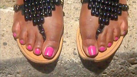 Wonderful Ebony Chick Wearing Flip Flops On Her Sexy Black Feet Outdoors - porn video