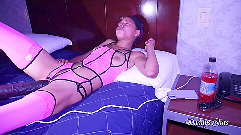 Maria Redd Takes Huge Dildo And Fucked - porn video