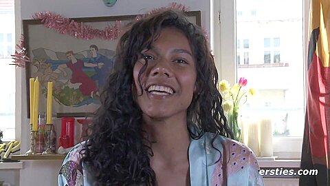 Amateur Babe Masturbates With A Glass Toy - porn video
