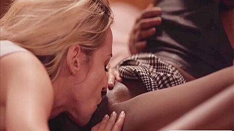 Ebony teen And Her Hot Roommate Lick Each Others Pussy (18+) - porn video