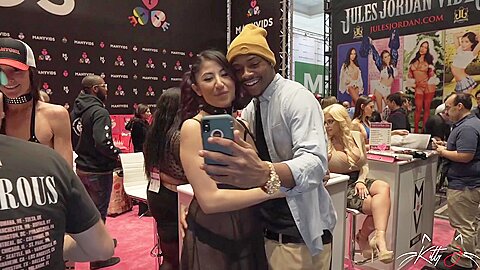 Kitty J Xxx - Random Avn Weeineer - porn video