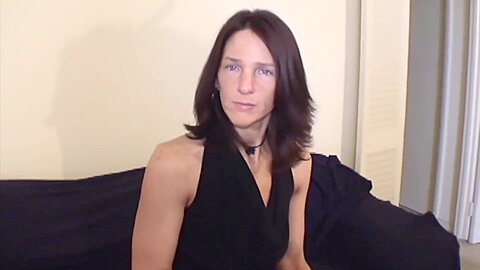 Hot White Milf Is Horny And Ready To Have Fun - porn video
