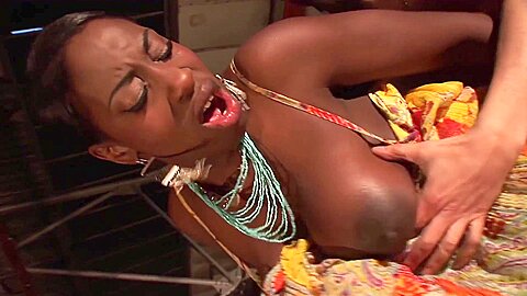 Black British Beauty Balls In A Broken Lift- Skankery - porn video